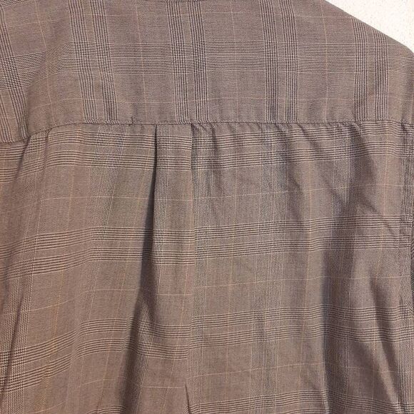 Van Heusen medium 15-15 1/2 long sleeve plaid shirt - Picture 3 of 3